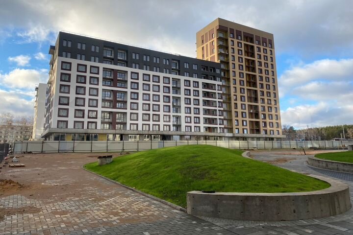 2-к. квартира, 71,6 м², 8/17 эт.