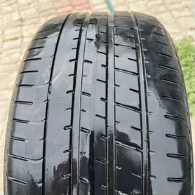 Pirelli P Zero 255/35 R18