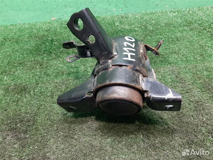 Опора (подушка) двигателя правая Toyota RAV4 A30