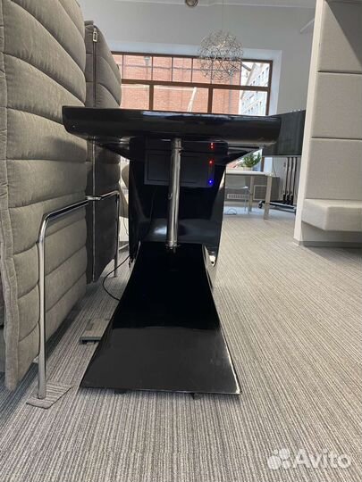 Интерактивный стол