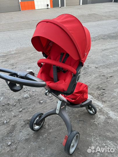 Прогулочная коляска для ребёнка