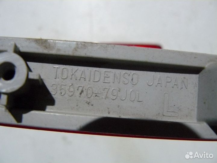 Отражатель в задний бампер для Suzuki SX4 2011г