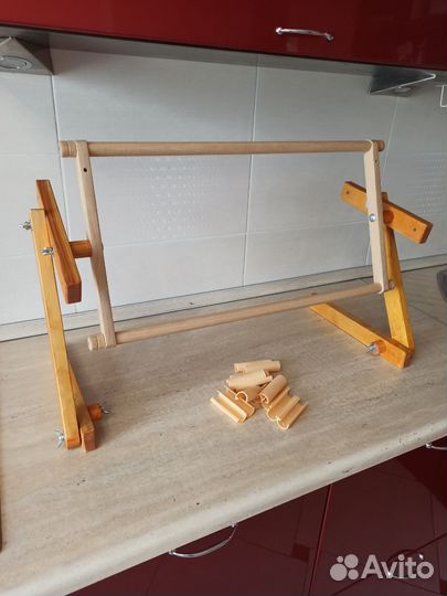 Станок вышивальный пяльцы-рамка