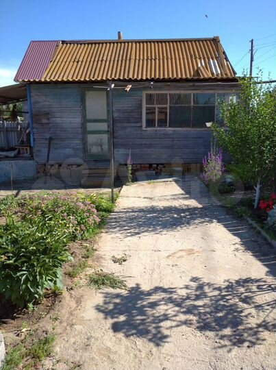 Дом 20 м² на участке 8 сот.