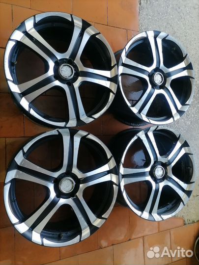 Диски+Гайки на Subaru R17 5x100