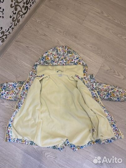 Ветровка для девочки