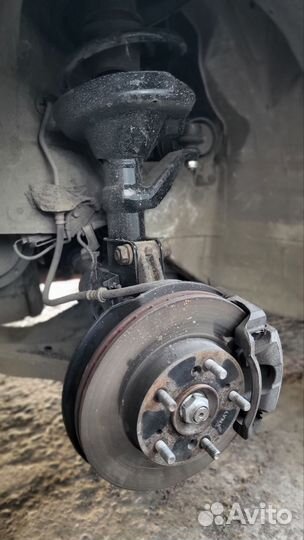 Ноускат, honda stream RN1 в разборе