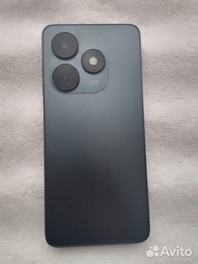 TECNO Spark Go 2024, 3/64 ГБ