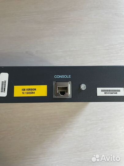 Коммутатор Cisco 2950 24 порта + консольный кабель