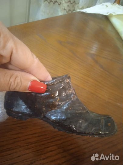 Старинный башмачок