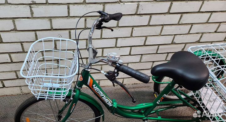 Трехколесный велосипед 