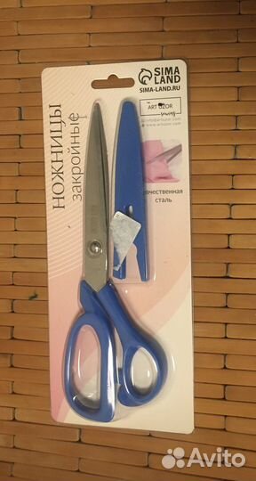 Портновские ножницы, нож и другое