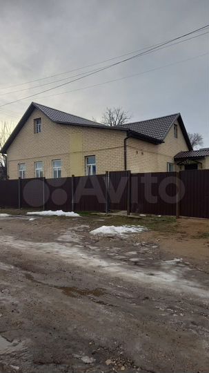 Дом 130 м² на участке 11 сот.