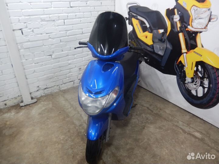 Скутер Suzuki Address New для двоих без РФ