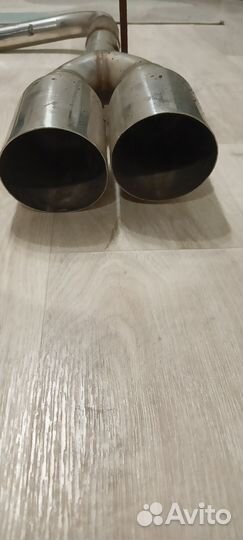 Раздвоенный выхлоп bmw e60