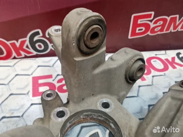 Кулак поворотный задний правый Ford Explorer