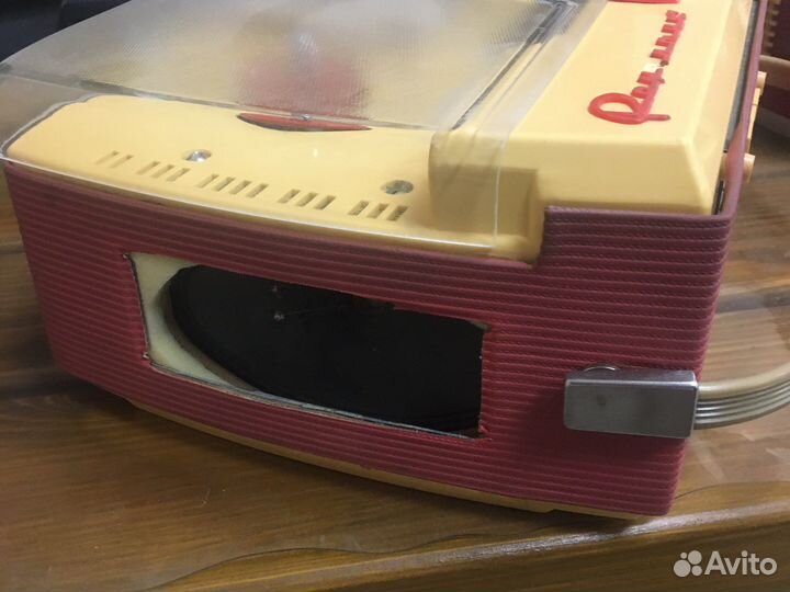 Катушечный магнитофон