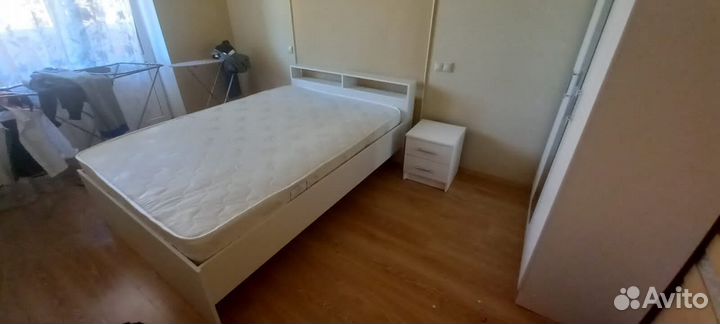 Кровать двухспальная