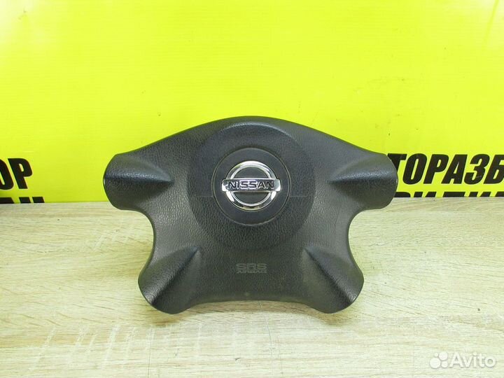 Nissan Almera N16 Подушка безопасности в руль