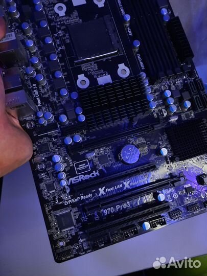 Материнская плата AM3+