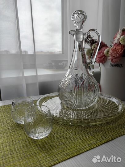 Графин хрустальный