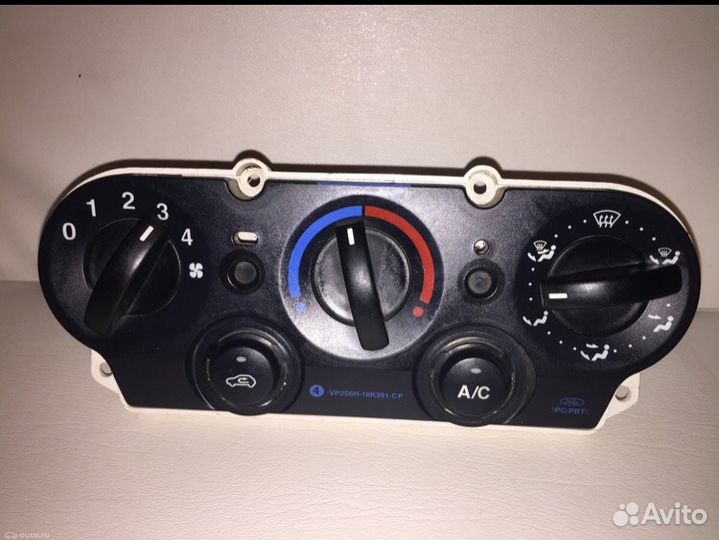 Форд Фьюжн, Фиеста. Блок управления отопителем