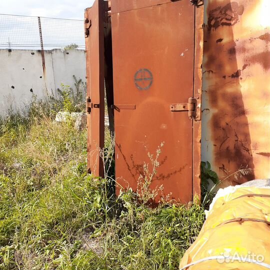 Дверь металлическая