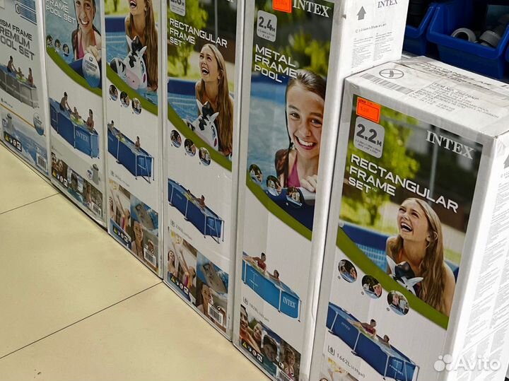 Надувной бассейн intex