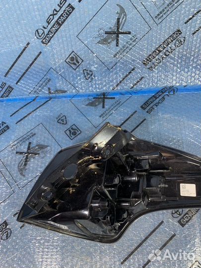 Фонарь задний левый Toyota Rav4 XA40 2015