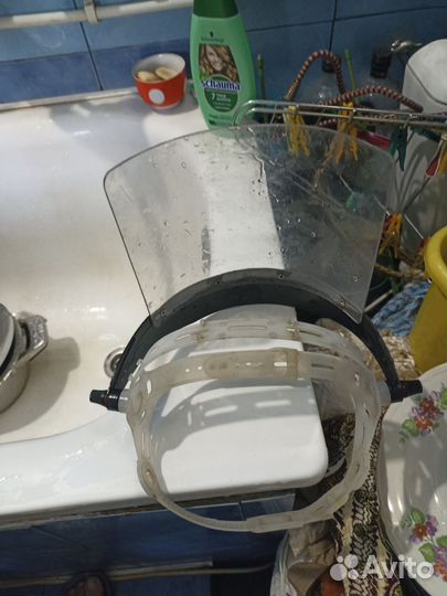 Маска для сваркиВедро