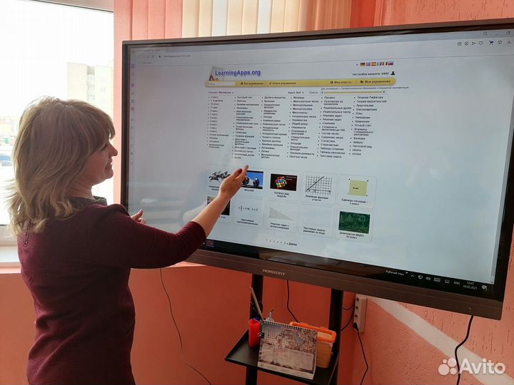 Комплект Интерактивная панель + стойка