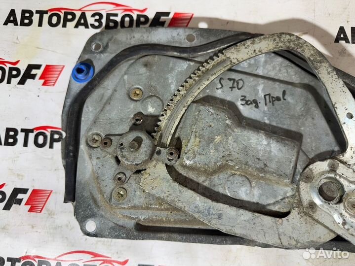 Стеклоподъемник электр. задний правый Volvo S70