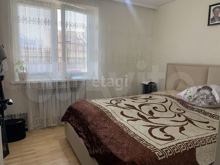 4-к. квартира, 82 м², 1/5 эт.