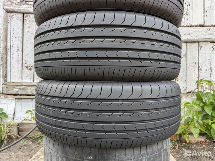 Yokohama BluEarth RV-03 225/55 R18