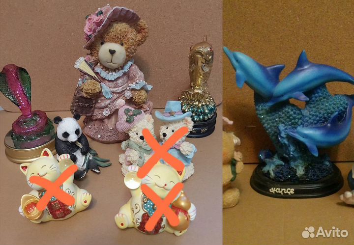 Разные статуэтки и фигурки