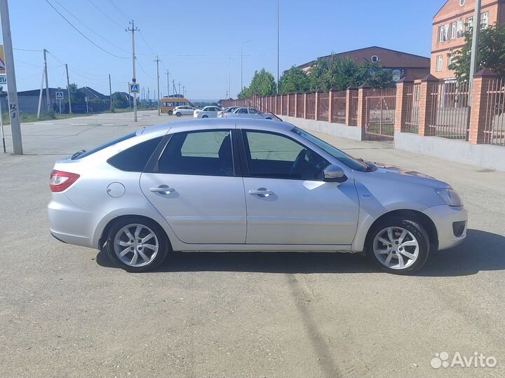 LADA Granta 1.6 МТ, 2018, 252 000 км