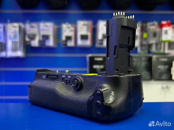 Батарейный блок Canon BG-E11 для 5D Mark III, 5DS