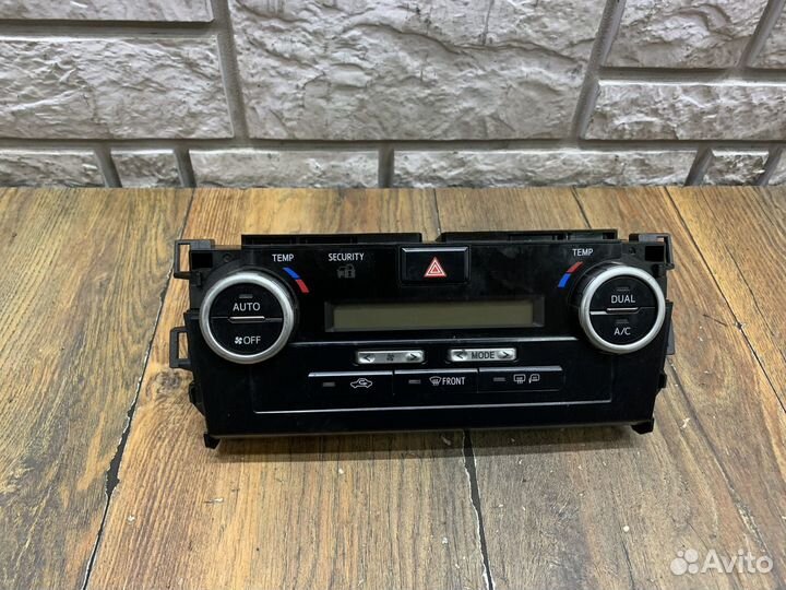 Toyota camry V50 Блок управления климат установкой