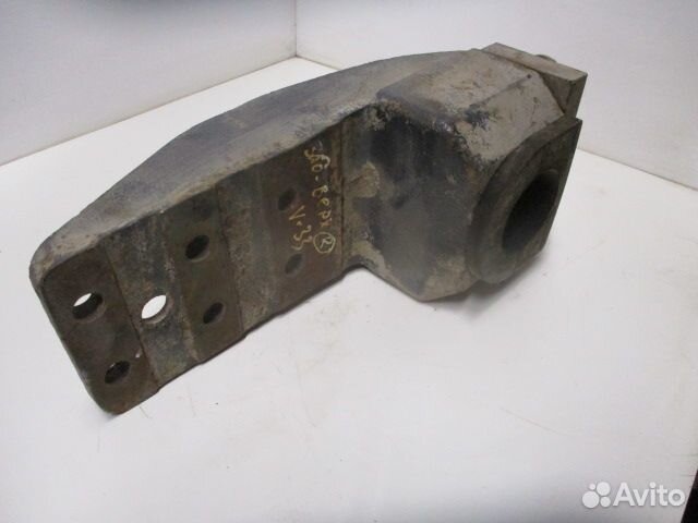 Кронштейн заднего стабилизатора Volvo 3197958