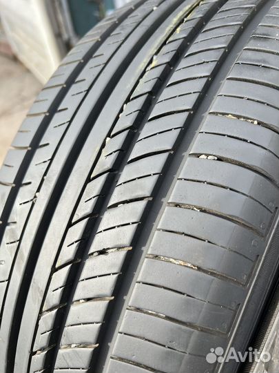 Yokohama Advan dB V552 205/60 R16