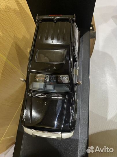 Mitsubushi pajero 1:18