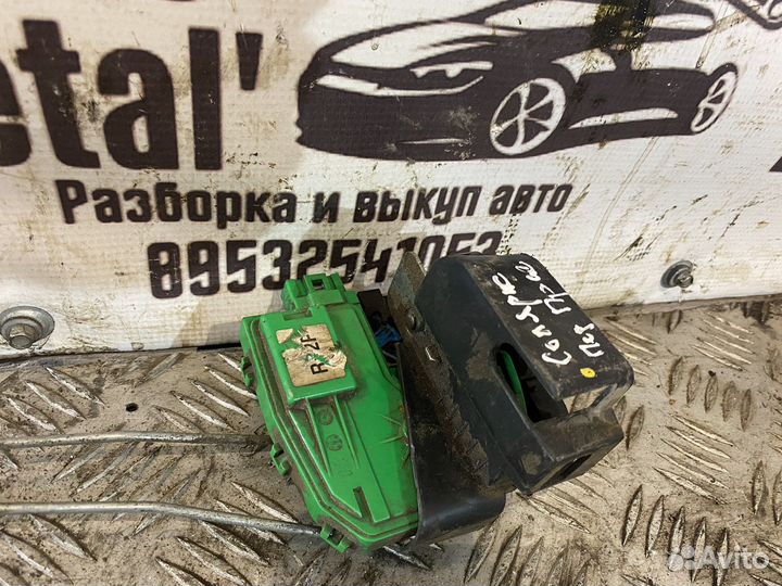 Замок передний правый Solaris