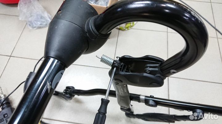 Пружина, амортизатор для детской коляски ремонт