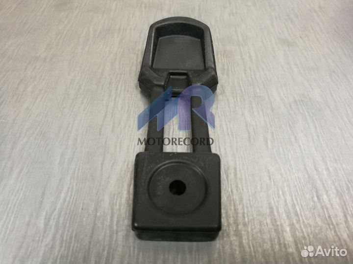 Защелка панели снегохода BRP Ski-Doo / Lynx