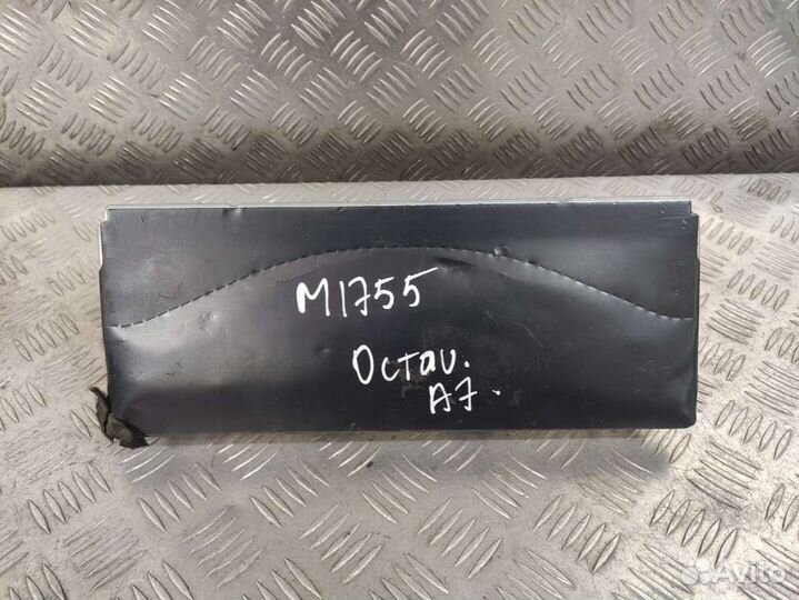 Подушка безопасности коленная Skoda Octavia A7 1.4 5G2880842A