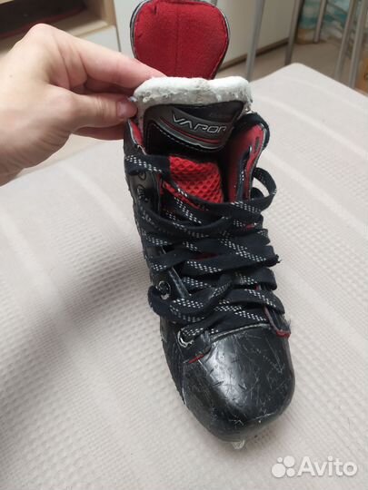 Хоккейные коньки bauer vapor Y12.5