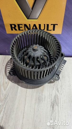 Вентилятор мотор печки отопителя Renault megane 1