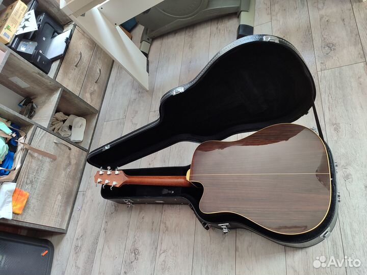 Takamine EG330SCE +кейс