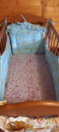 Детская кроватка
