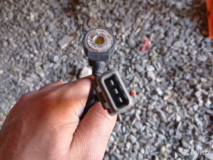 Датчик детонации kks00